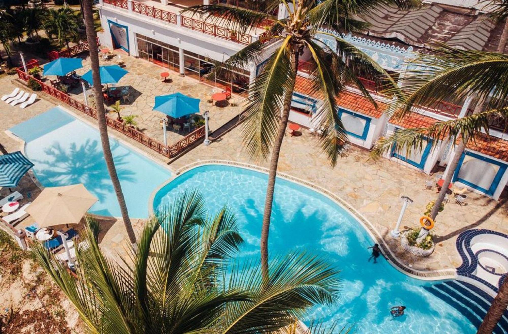 Sai Rock Beach Hotel & Spa แบมเบอรี ภายนอก รูปภาพ