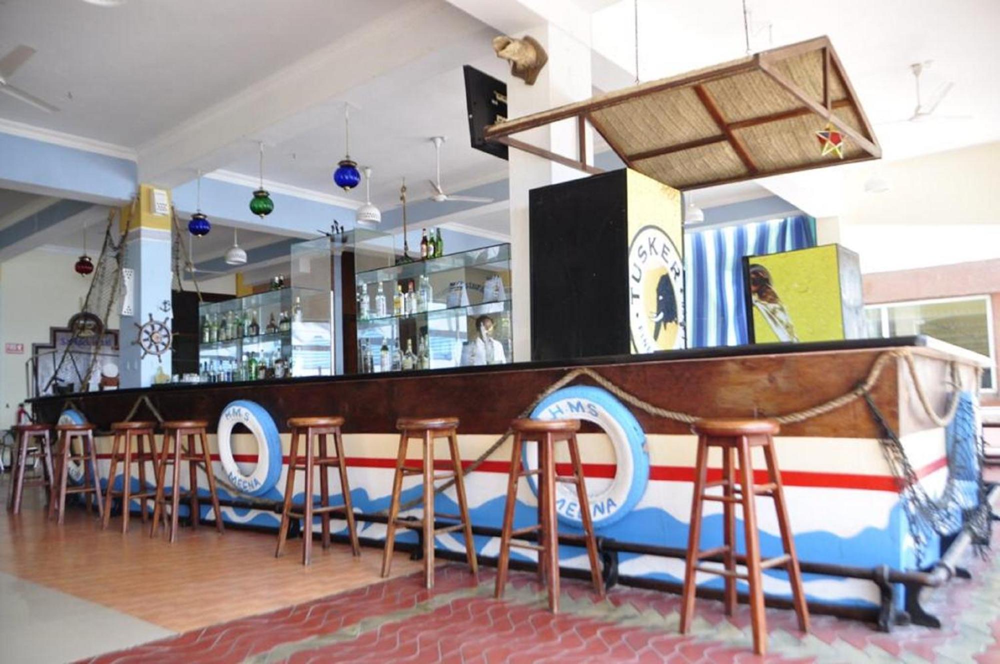 Sai Rock Beach Hotel & Spa แบมเบอรี ภายนอก รูปภาพ
