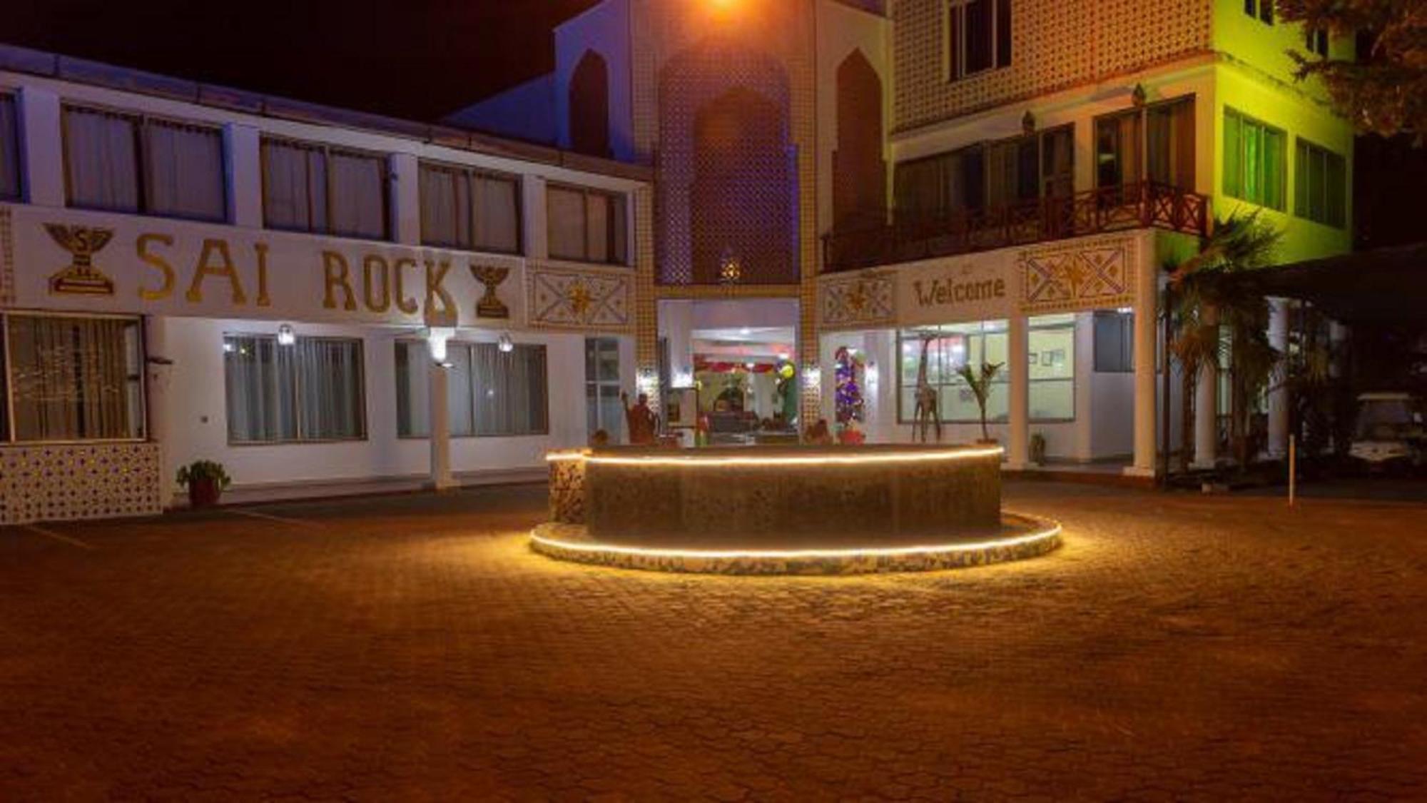 Sai Rock Beach Hotel & Spa แบมเบอรี ภายนอก รูปภาพ