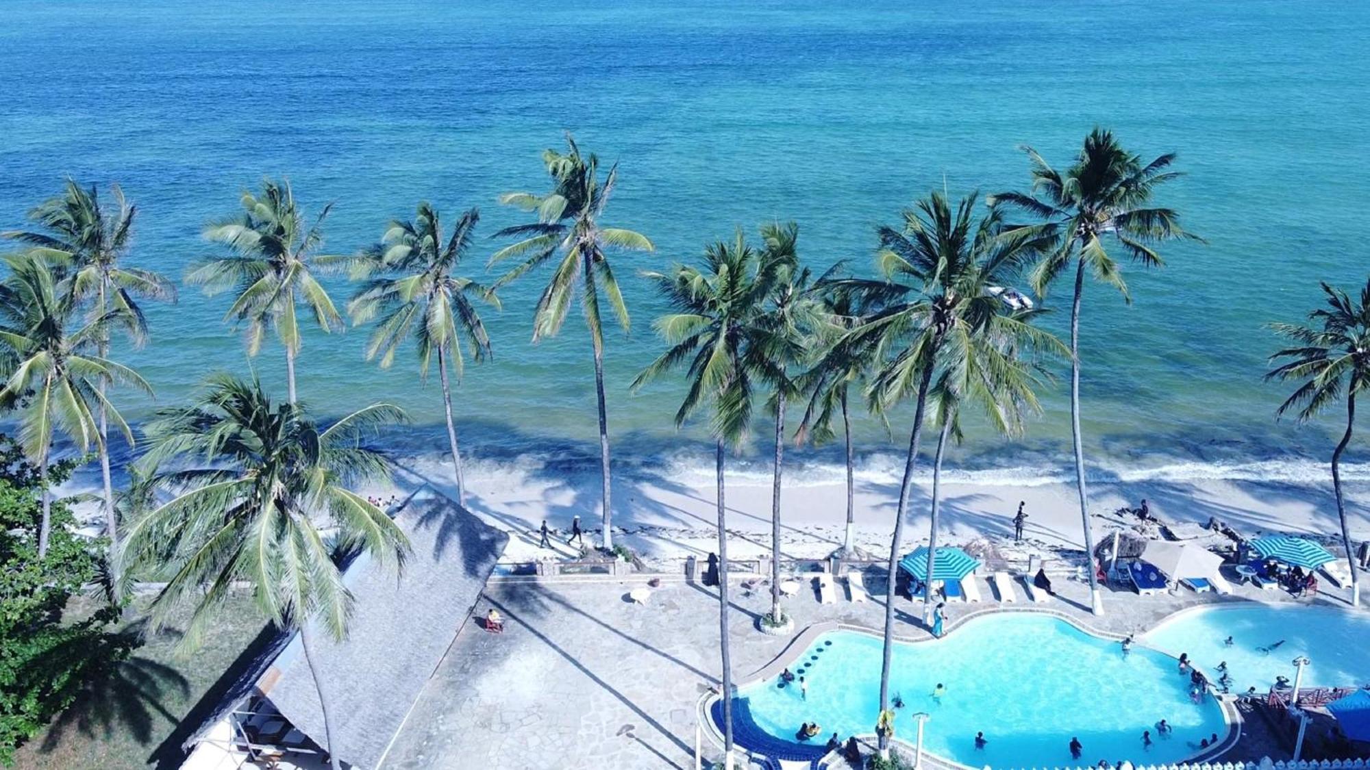 Sai Rock Beach Hotel & Spa แบมเบอรี ภายนอก รูปภาพ