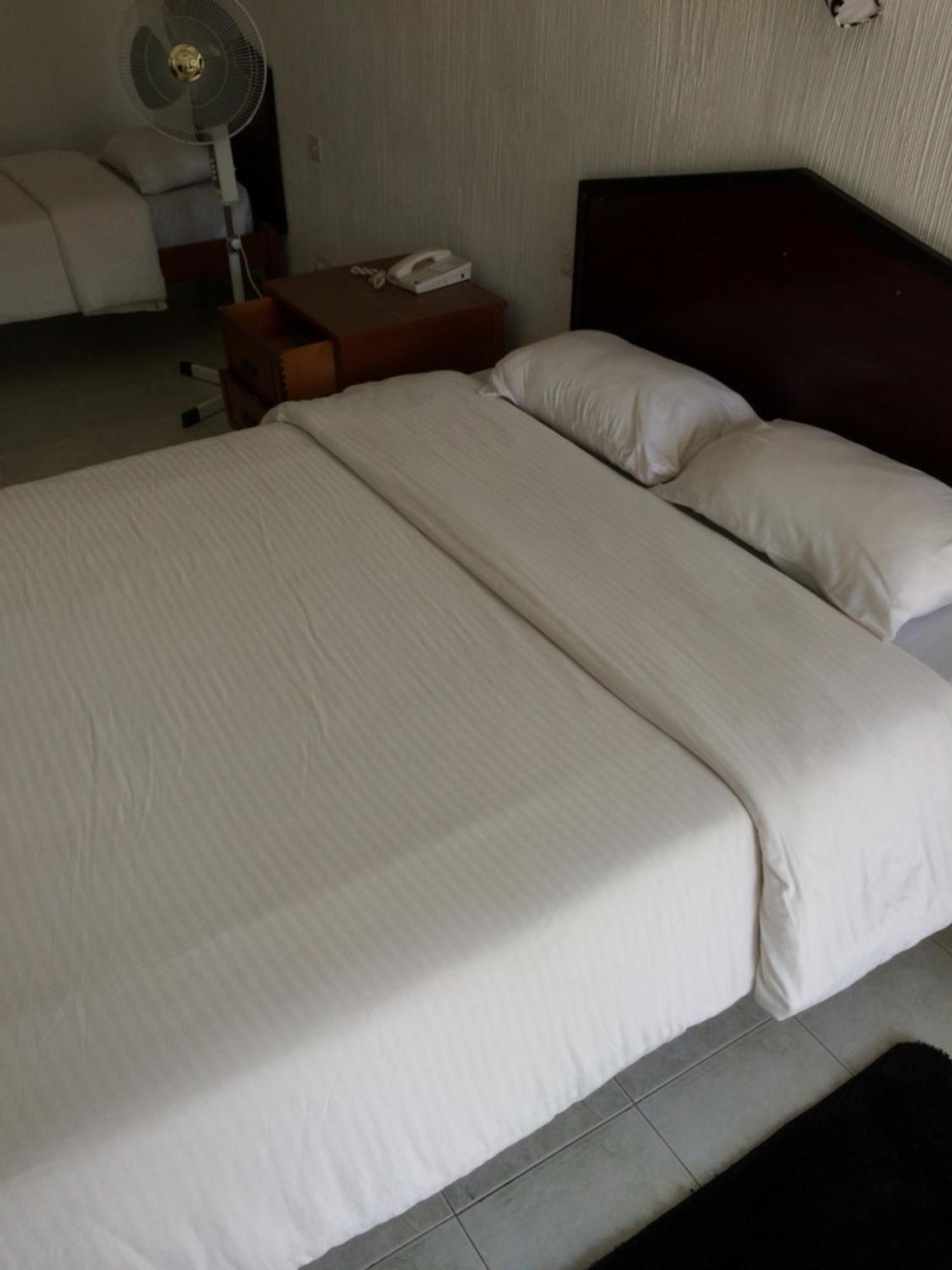 Sai Rock Beach Hotel & Spa แบมเบอรี ห้อง รูปภาพ